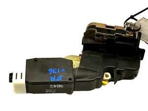 2000 - 2004 VOLVO 40 SERIES Front Door Lock Latch Actuator Passenger Right - Foto 1 di 19