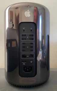 Apple Mac Pro 6.1 Late 2013 Intel(R) Xeon(R) CPU E5-1620 v2 @ 3.70GHz. Quad Core - Picture 1 of 3