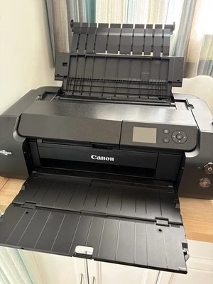Canon imagePROGRAF PRO-300 Professional Photo Inkjet Printer - Image 1 of 4