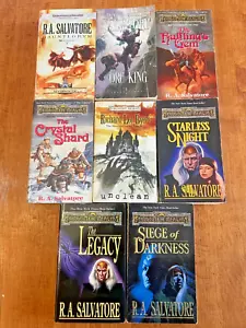 FORGOTTEN REALMS LOT OF 8 VINTAGE SCI-FI FANTASY PAPERBACK BOOKS R.A. SALVATORE - Picture 1 of 5
