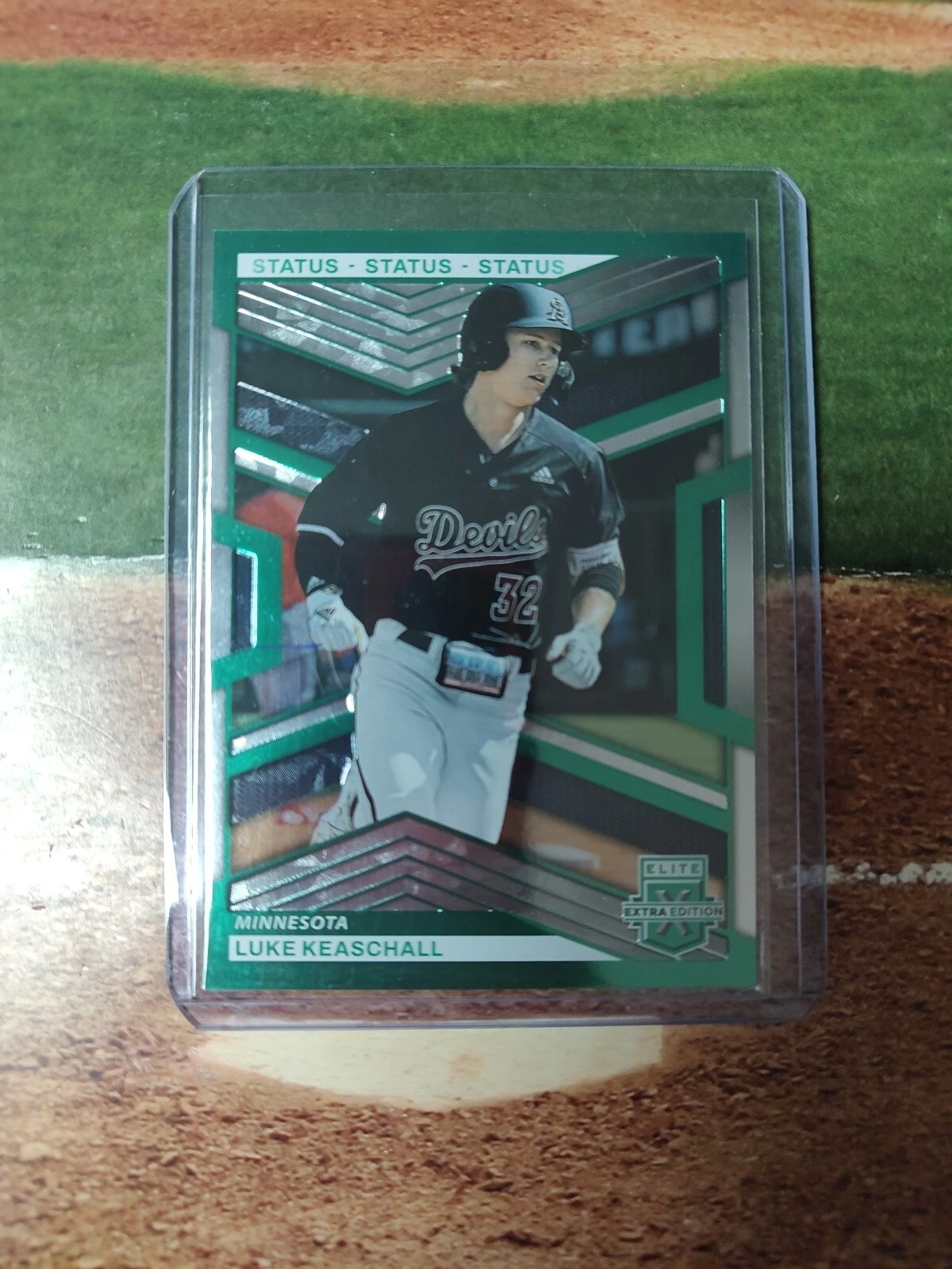 2023 Elite Extra Edition #82 Status Green #d 181/499 Luke Keaschall Minnesota