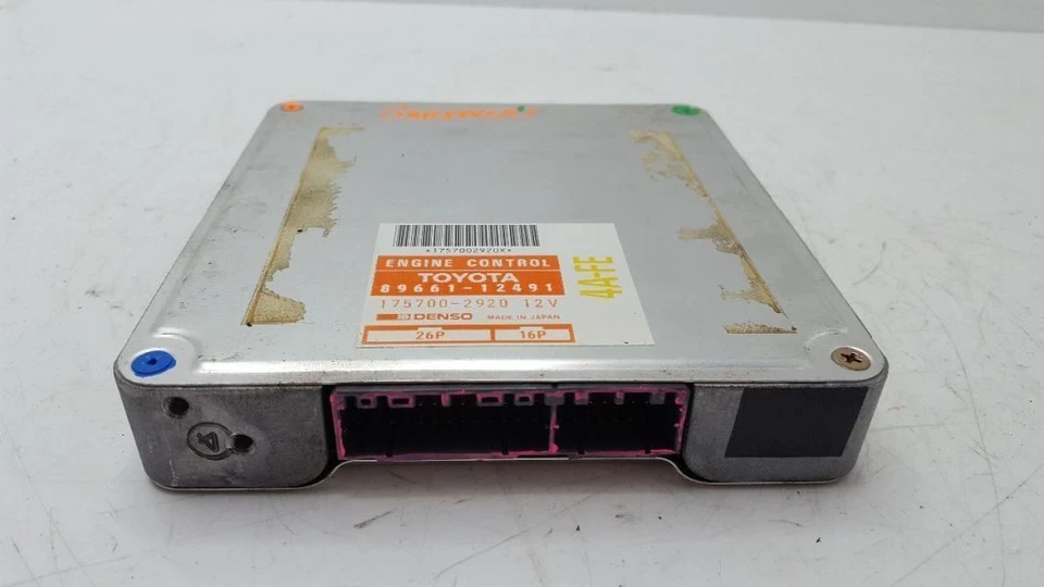 Computadora motor ECU 4AFE 1991 92 Toyota Corolla 1,6 litros Foto 1 de 2