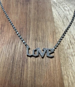 Collar Saqueo (Nuevo) MIA SHAE - SLVR "AMOR" ON CRYST CHN 17"-21.25"ADJ (PN1816) - Imagen 1 de 2