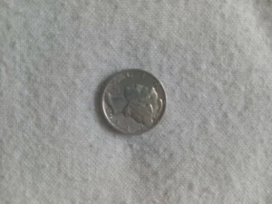 1942 Mercury Dime Philadelphia mint - Picture 1 of 2