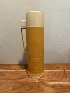 Mustard Yellow Vintage KING SEELEY Thermos Vacuum Bottle Complete - Picture 1 of 11