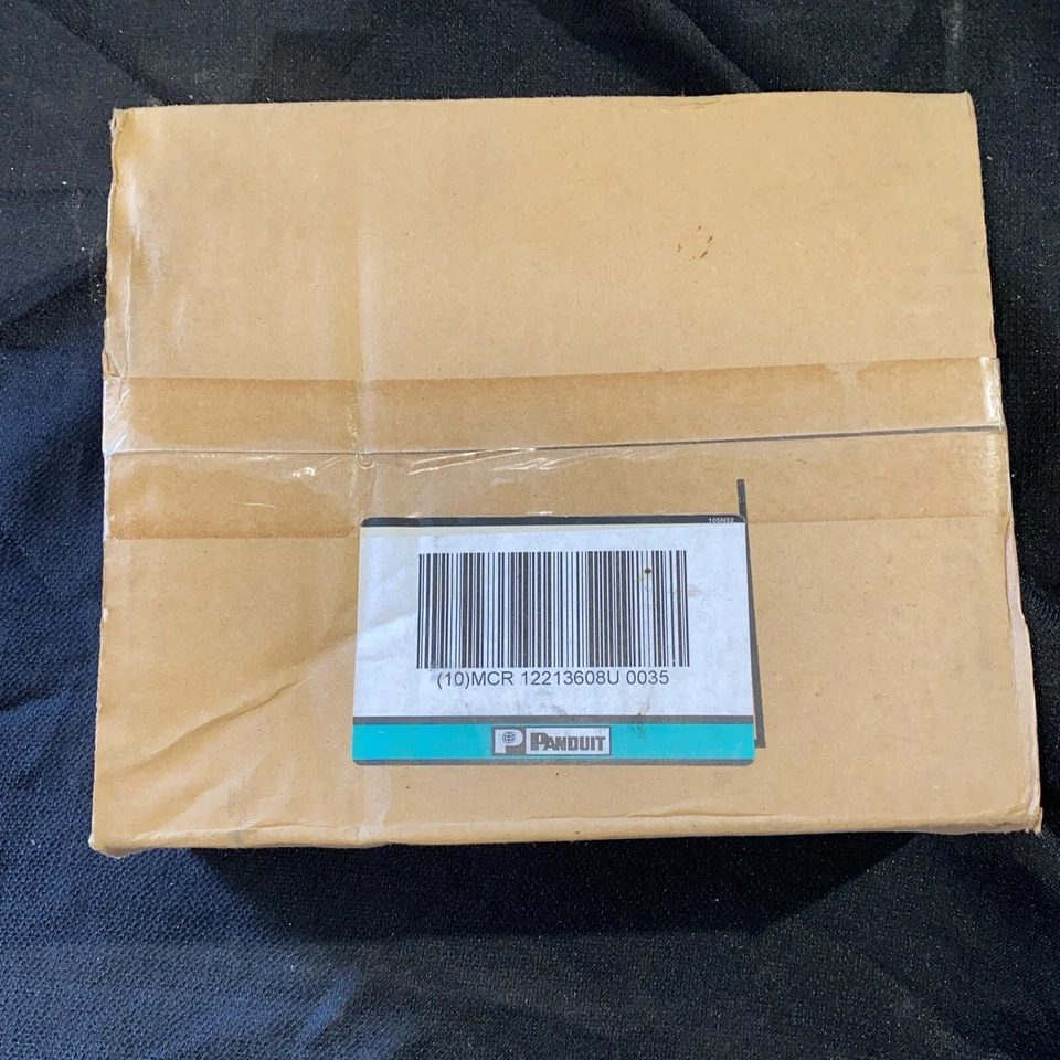 PANDUIT UTP PATCH CORD UTPCH3BLY (BLACK) 3 FOOT LONG(LOT 10).HE-53 OF 8),HE-53 - Image 1 of 3