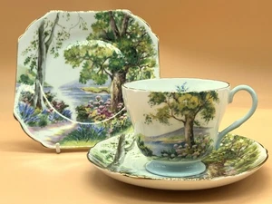 Shelley China Woodland Richmond shape tea cup, saucer & side plate trio. 13348. - Picture 1 of 10