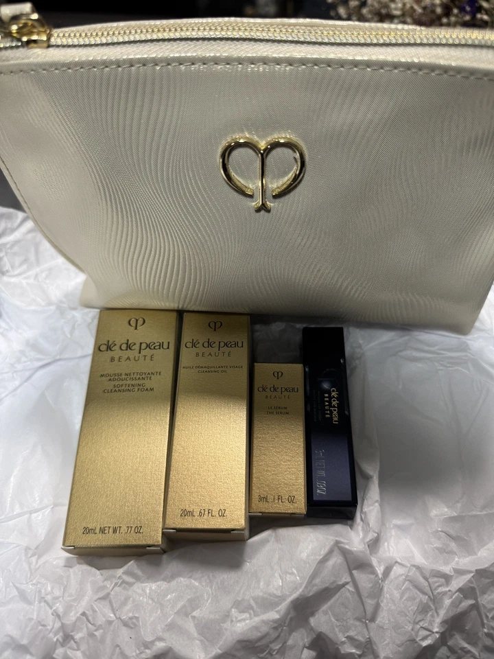 Juego de 5 piezas Cle De Peau ~ limpiador, aceite limpiador, Le Serum, máscara y bolsa Foto 1 de 2