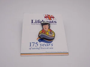 RNLI pin badge number 3 in a series of 6 - Picture 1 of 2