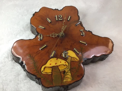 Vintage MCM Tree Slice Lacquered Wooden Wall Clock Mushrooms Signed Cover