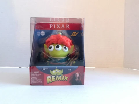 Disney Pixar Alien Remix Merida #02 Brave 3" Vinyl Figure Cover