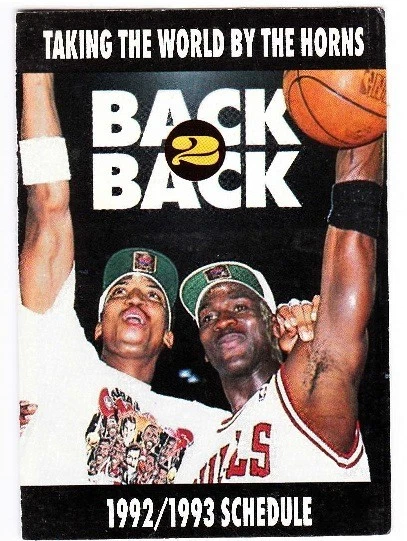 1992-93 CHICAGO BULLS BASKETBALL POCKET SCHEDULE - JORDAN & PIPPEN - Image 1 of 1