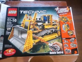 LEGO Technic 8275 Motorized Bulldozer with Remote Control, NEW Sealed Box, RARE