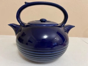 Twin Spout Tea Master MCM Mod-Century azul marino - Imagen 1 de 9