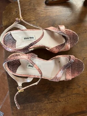 Tacones Miu Miu Vintage Rosa Serpiente Tirantes Talla 38 Foto 1 de 4