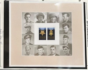 US Sc 4822-4823 Medal of Honor WWII Pestige Folio of 20 Stamps MNH 2013 - Picture 1 of 2