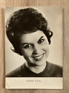 Fanny Daal • Starfoto • Foto: HO-Foto-Atelier • VEB Bild und Heimat - Bild 1 von 6