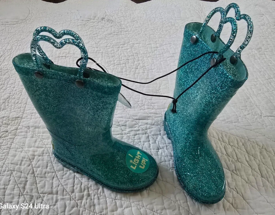 NUEVA Bota de Lluvia Western Chief ABBY Niñas Verde Azulado Brillo Iluminada Talla/8 Con Asa Nueva con Etiquetas Foto 1 de 1