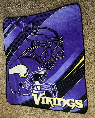 Minnesota Vikings NFL Northwest 50"x60" Split Wide Soft Fleece Throw Blanket Cover
