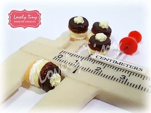 4 piezas de tartas de chocolate en miniatura para casa de muñecas. Tarta en miniatura capa B - Imagen 1 de 6