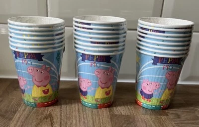 Tazas de fiesta Peppa Pig - 3 paquetes de 8 = 24 tazas barbacoa cumpleaños fiesta de Fayre carnaval Foto 1 de 4