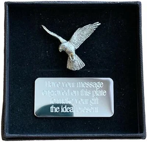 Personalised Gift Box & Hand Made Pewter Falcon Hawk Pin Badge ENGRAVED FREE - Picture 1 of 4