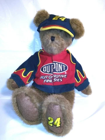 Jeff Gordon Boyds Bear 2004 Racing Family 16 Plush Bear in Racing Suit #24 Cover