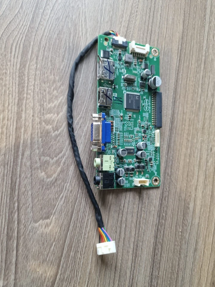 Philips 242b1 242b1tc/00 monitor main board 715GB207-m0a-b01-0h4l. CP8 - Image 1 of 1