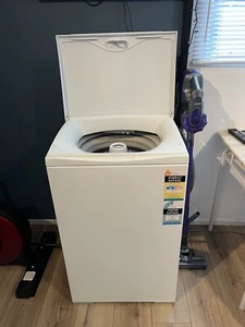 Fisher and Paykel washing machine, 5.5kg, VGC. Pick Up Frankston (RRP $700) - Picture 1 of 4