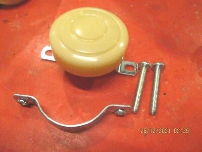 BOTÓN BOCINA--BOTÓN MARFIL GRANDE--Dirección universal--Montaje en columna- Foto 1 de 3