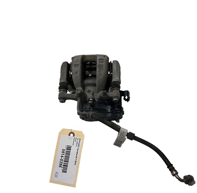 GMC TERRAIN 2018-2022 montaje de pinza de freno trasero derecho del lado del pasajero OEM Foto 1 de 4