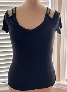 Top de hombro frío ROCK & REPUBLIC para mujer pequeño negro cadenas grunge - Imagen 1 de 6