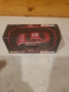 Racing Champions 1:43 Scale Die-Cast Stock Car Replica #15 Geoff Bodine NIB - Picture 1 of 13