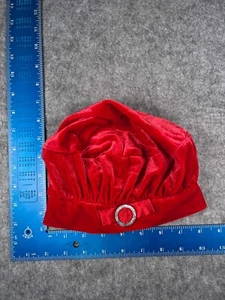 Miniwear Beanie Toque Youth Small Red Knit Polyester Spandex Blend Outdoors - Picture 1 of 7