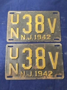 Antique License Plates NJ 1942 Set of 2 - Picture 1 of 2