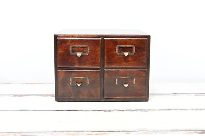 Antique . Shaw Walker Company Antique Quarter Sawn Oak 4 Drawer Desk File Cabine - Image 1 of 4