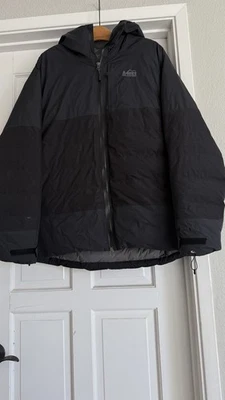 Мужской пуховик REI Co-op Stormhenge 850 большой черный серый водонепроницаемый с капюшоном 280 долл. США - Изображение 1 из 4