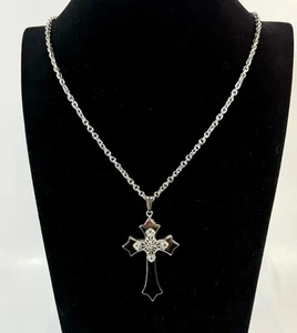 "Collar Whiting And Davis 24"" 2,5"" Cruz Colgante Tono Plata Religión De Colección" - Imagen 1 de 8