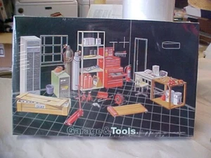 Fujimi 1/24 GARAGE & TOOLS Diorama Plastic Model Kit 1987 Factory Sealed - Picture 1 of 2