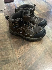 Red Head Big Bear Youth Waterproof Hiking Boots Brown Boys Unisex Youth Size 11 - Picture 1 of 6