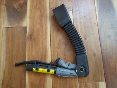 2003 - 2005 LAND ROVER RANGE ROVER L322 RIGHT FRONT SEAT BELT TENSIONER Foto 1 de 2