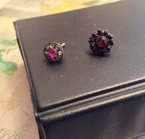 Two Fantastic Antique Single Earrings 14k And Silver Wirh Rose Cuts - Picture 1 of 7
