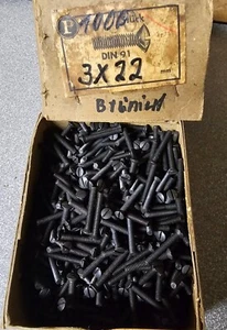 Oldtimer Schrauben Brüniert NEU M3 x 22 DIN 91 - 25 Stück - Bild 1 von 3