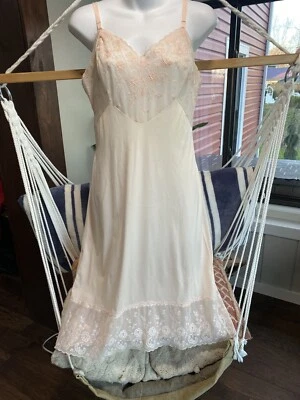 Corpiño de encaje bordado corto vintage años 50 Carol Brent melocotón 36 Foto 1 de 4