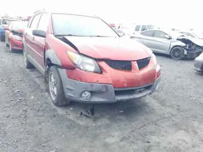 Used Left Tail Light Assembly fits: 2003 Pontiac Vibe quarter panel mounted Left - Imagem 1 de 4