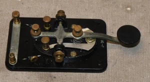 Military Lionel J-38 Morse Code Straight Key - Zdjęcie 1 z 5
