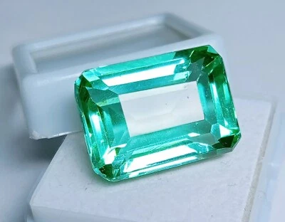 Emerald Cut Loose Gemstone Certified 22.90 Ct Natural Rare Green Peridot - Image 1 of 4