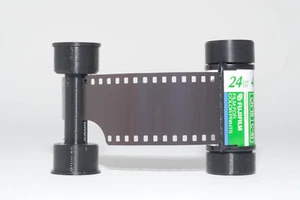 Hasselblad 35mm adapter and viewfinder mask for 500C, 500C/M, 503CW and others  - Picture 1 of 8