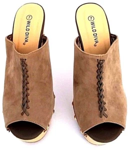 Wild Diva Faux Suede Platform Shoe size 7 Beige - Picture 1 of 8
