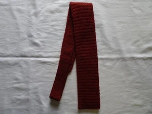 Vintage Rufflenit by Rooster necktie square end - Picture 1 of 3